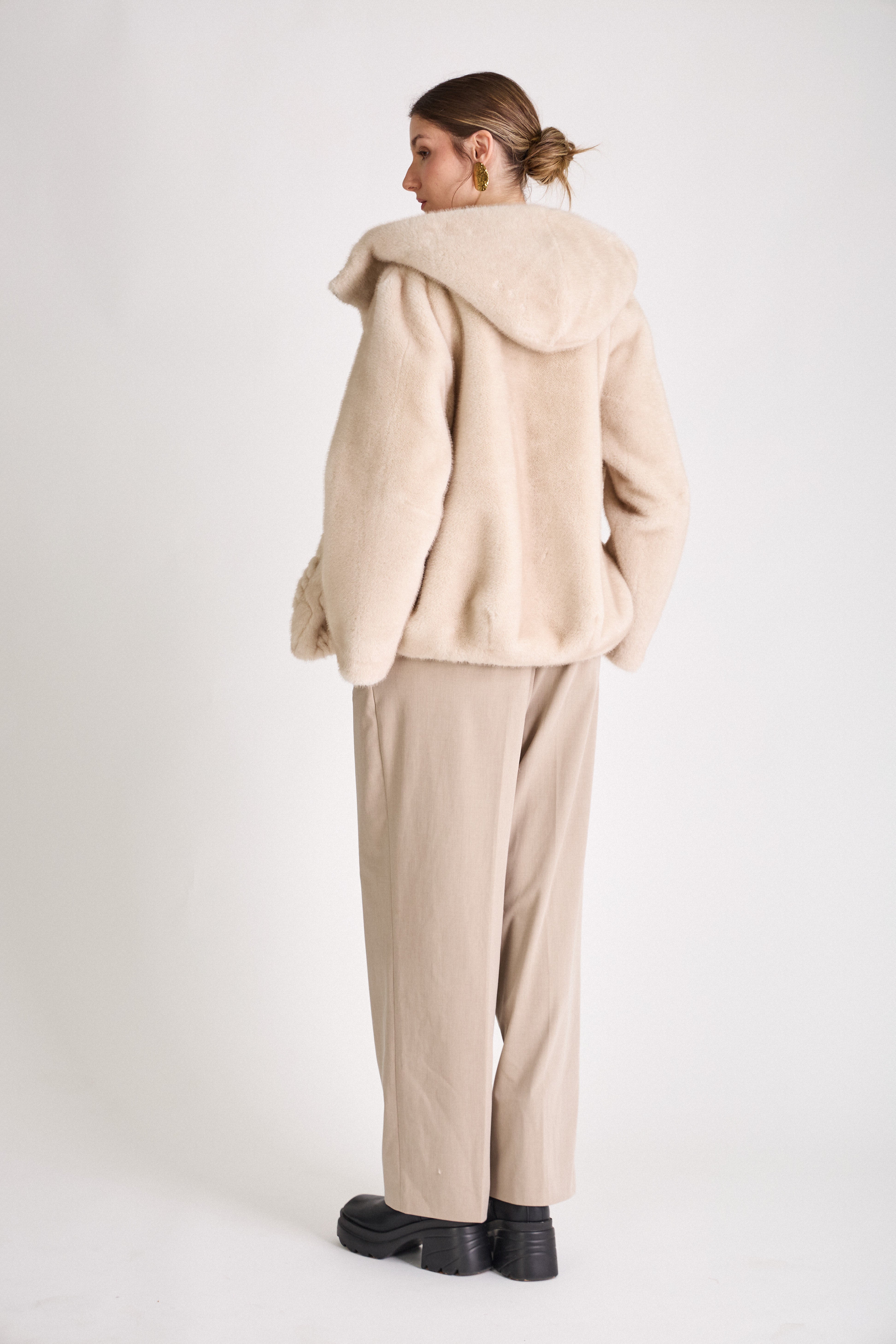 SILVIE | Elegantní hřejivý kožíšek