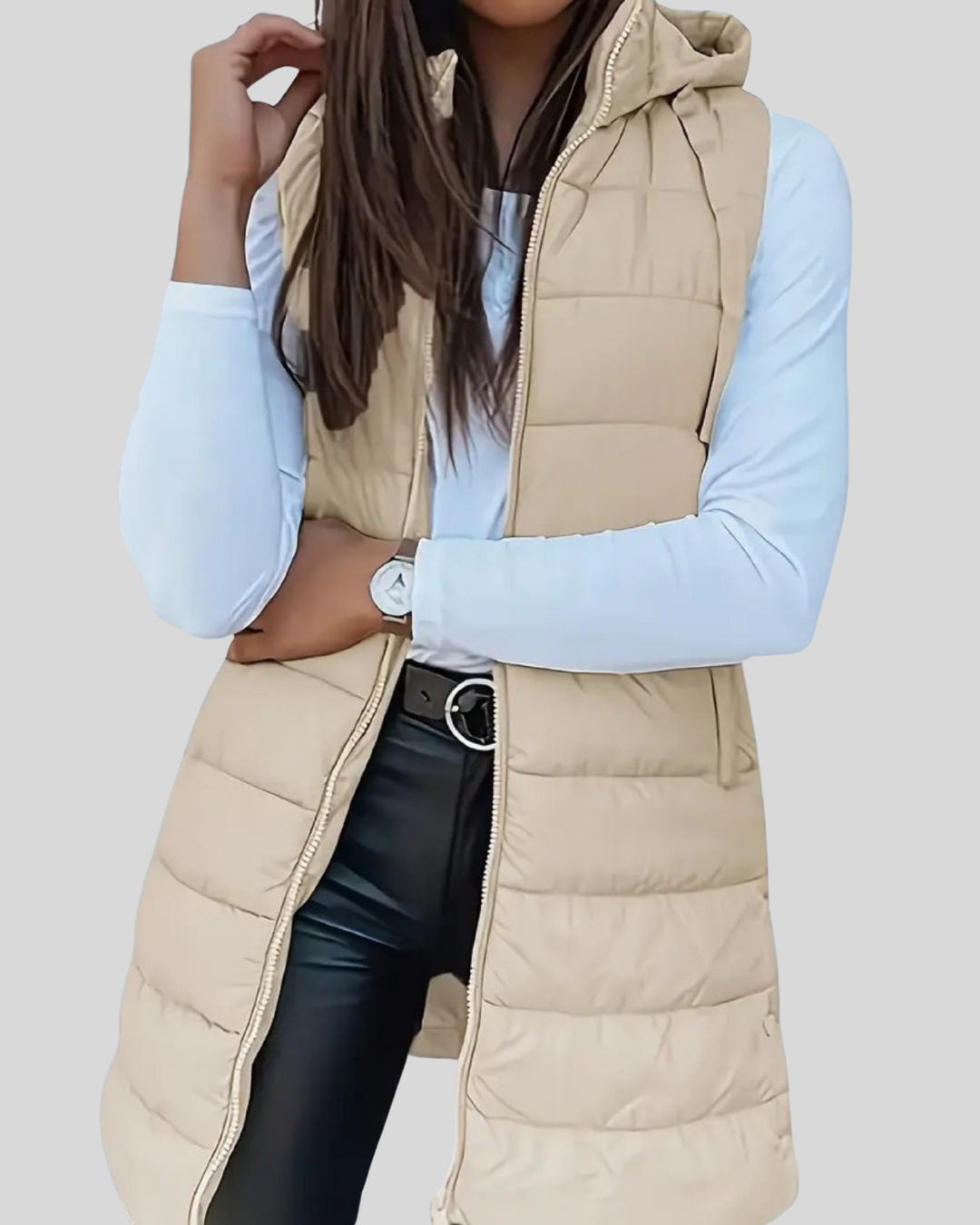 ZUZANA | Lehká bezrukávová dlouhá pufová vesta s kapucí